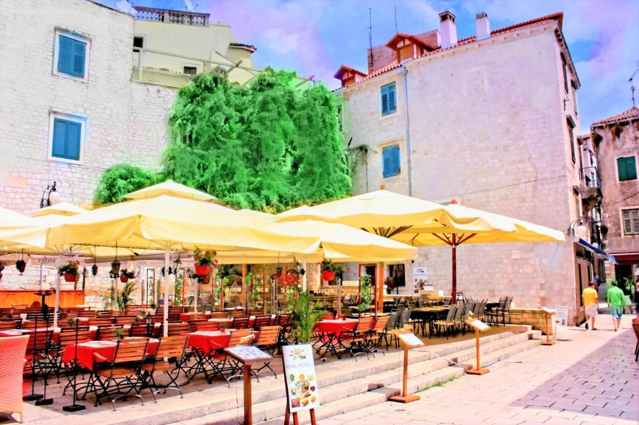 Medulić Palace Rooms & Apartments Šibenik Exterior foto